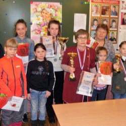 XI чемпионат города Серова по быстрым шахматам среди женщин